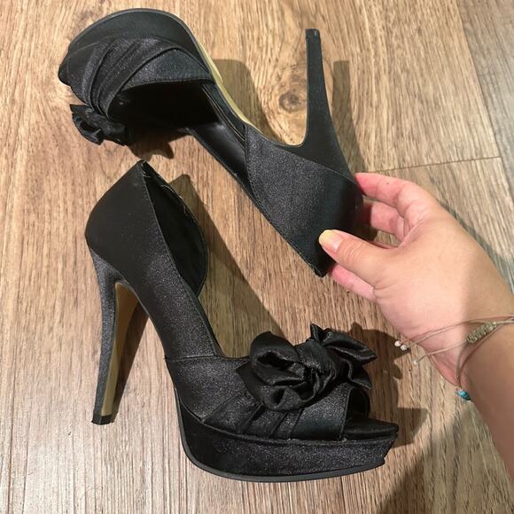 Aldo black platform satin opens toe heels with bow detail size 37/7 - Picture 3 of 9